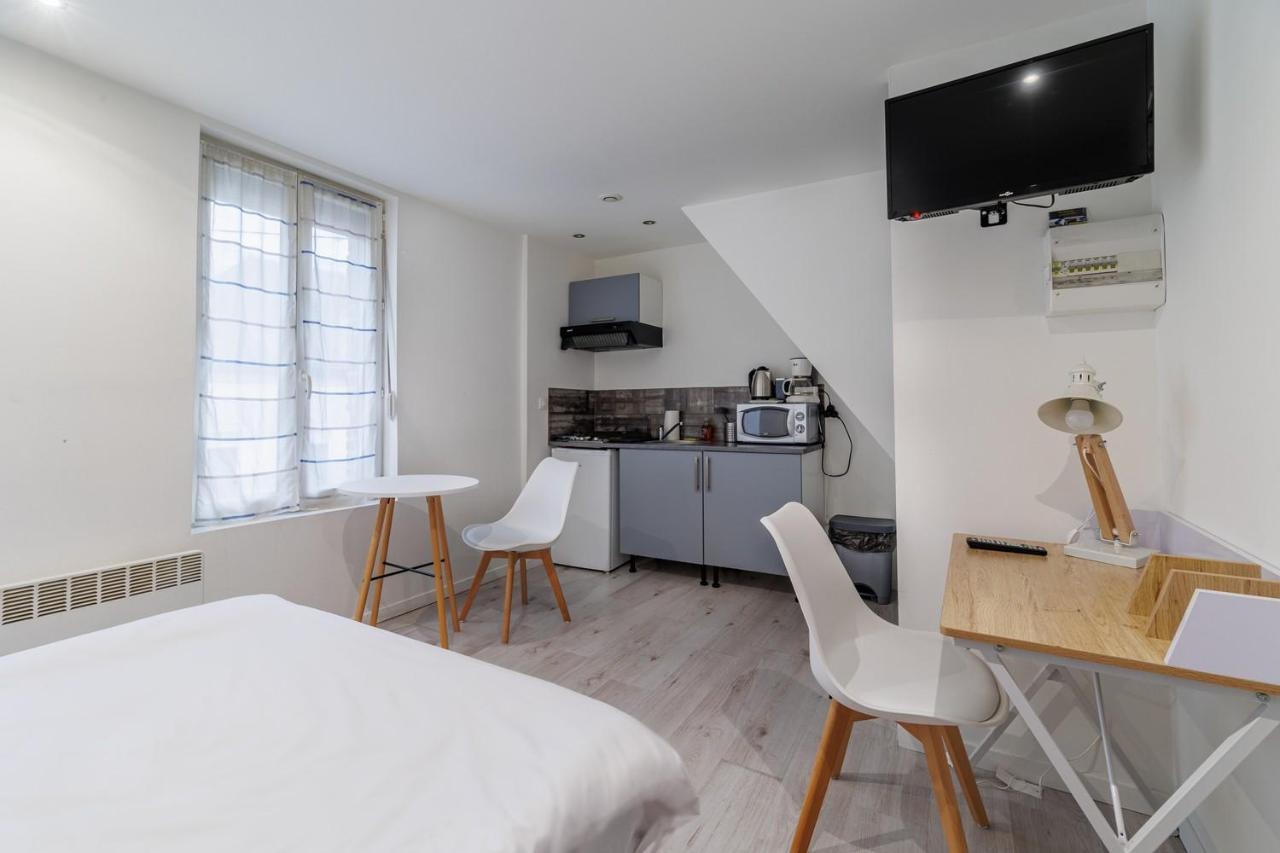 Adheco Immobilier - Arrivee Autonome Apartment Valenciennes Ngoại thất bức ảnh